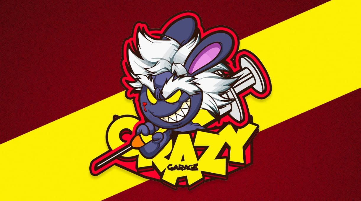 La mascotte Crazy Garage, lapin survolté armé d'une clé, sur bande jaune